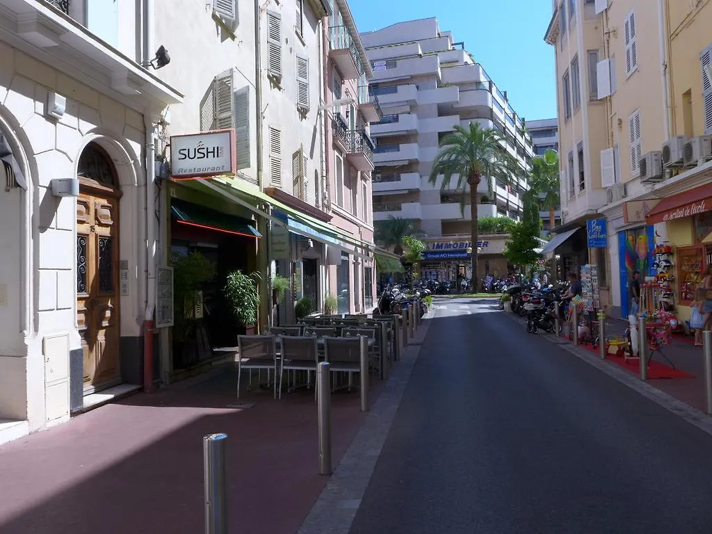 1 Bedroom Notre Dame 2 Mins From The Croisette And The Palais 225 칸느