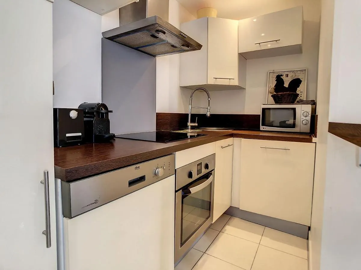1 Bedroom Notre Dame 2 Mins From The Croisette And The Palais 225 칸느 프랑스